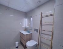indoor, wall, sink, bathroom, toilet, plumbing fixture, shower, bathtub, tap, bathroom accessory
